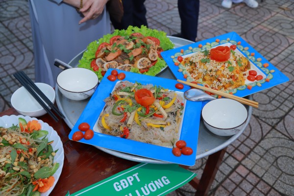 605697894_1445174510952059_1361812930844812045_n