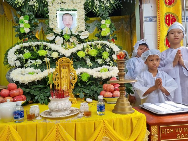 635010080_1490266909776152_2927429613263282913_n