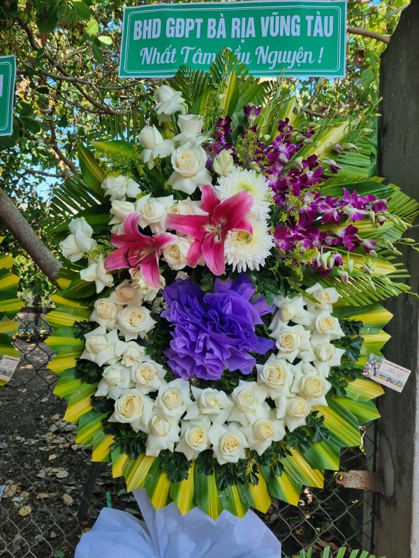 GIA ĐÌNH PHẬT TỬ BÀ RỊA VŨNG TÀU VIẾNG TANG