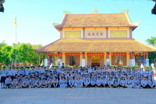 “SINH HOẠT ĐỘI CHÚNG TỰ TRỊ TẠI CHÂU ĐỨC”