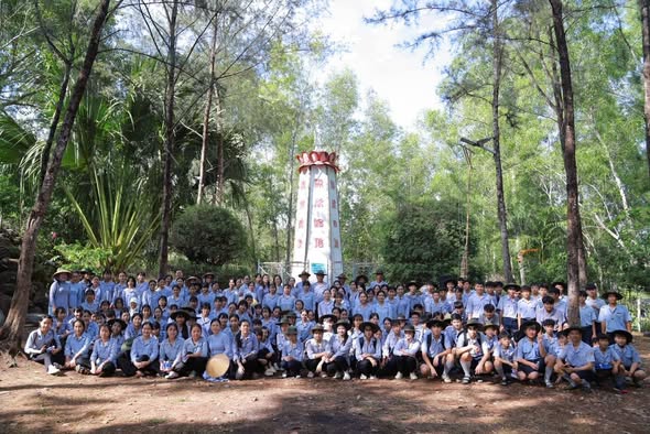 SINH HOẠT ĐỘI CHÚNG TỰ TRỊ NGÀNH THIẾU TẠI XUYÊN MỘC